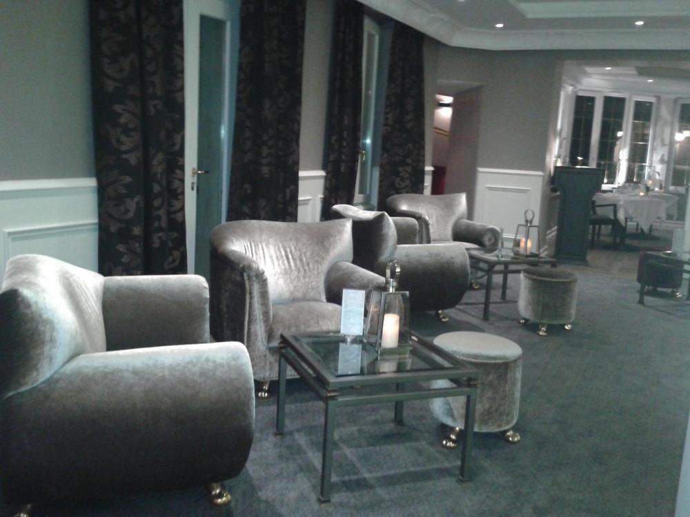 Hotel Chateau De La Tour Cannes Bagian luar foto