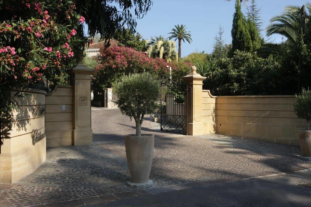 Hotel Chateau De La Tour Cannes Bagian luar foto