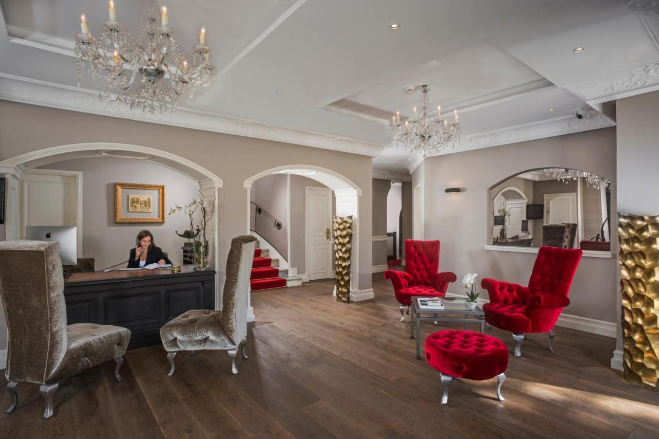 Hotel Chateau De La Tour Cannes Bagian luar foto